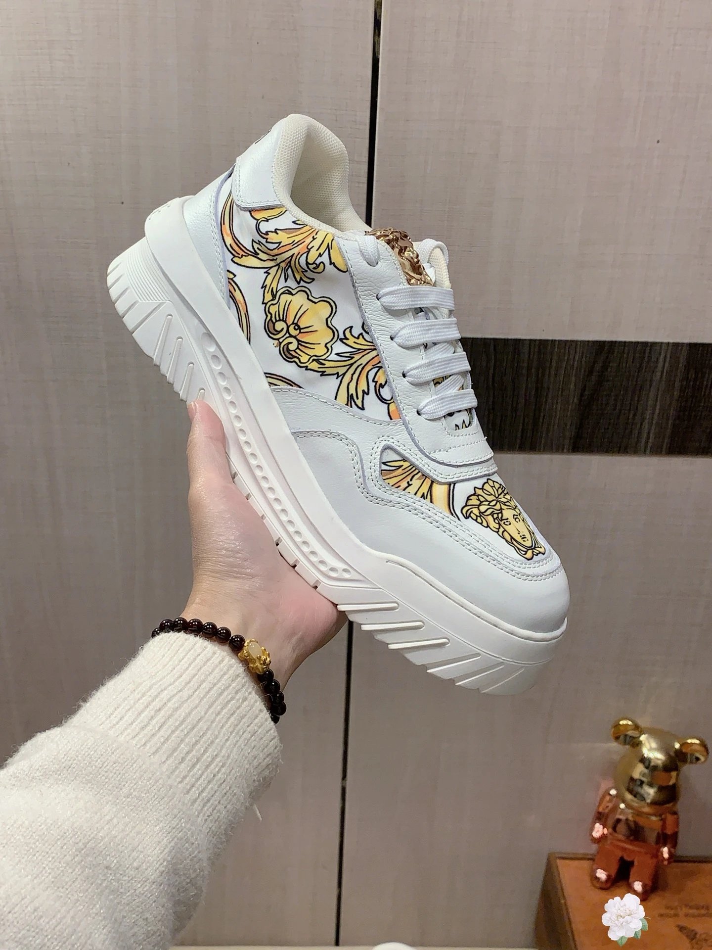 Baroque Leather Sneakers Ivory Gold - Versace - Cnfans - $62.58