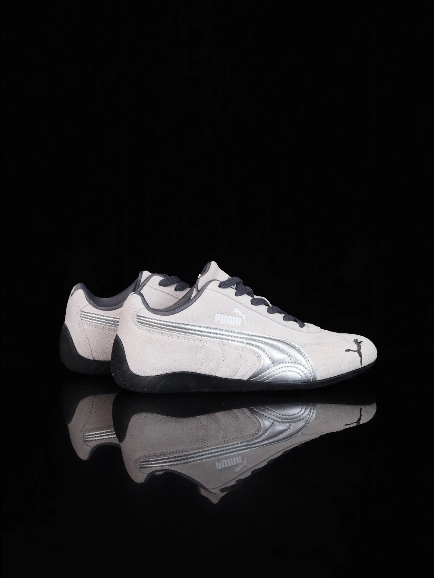 Puma Roma M Motorsport Sneakers Silver Gray - Gallery Image 2 - Detailed View