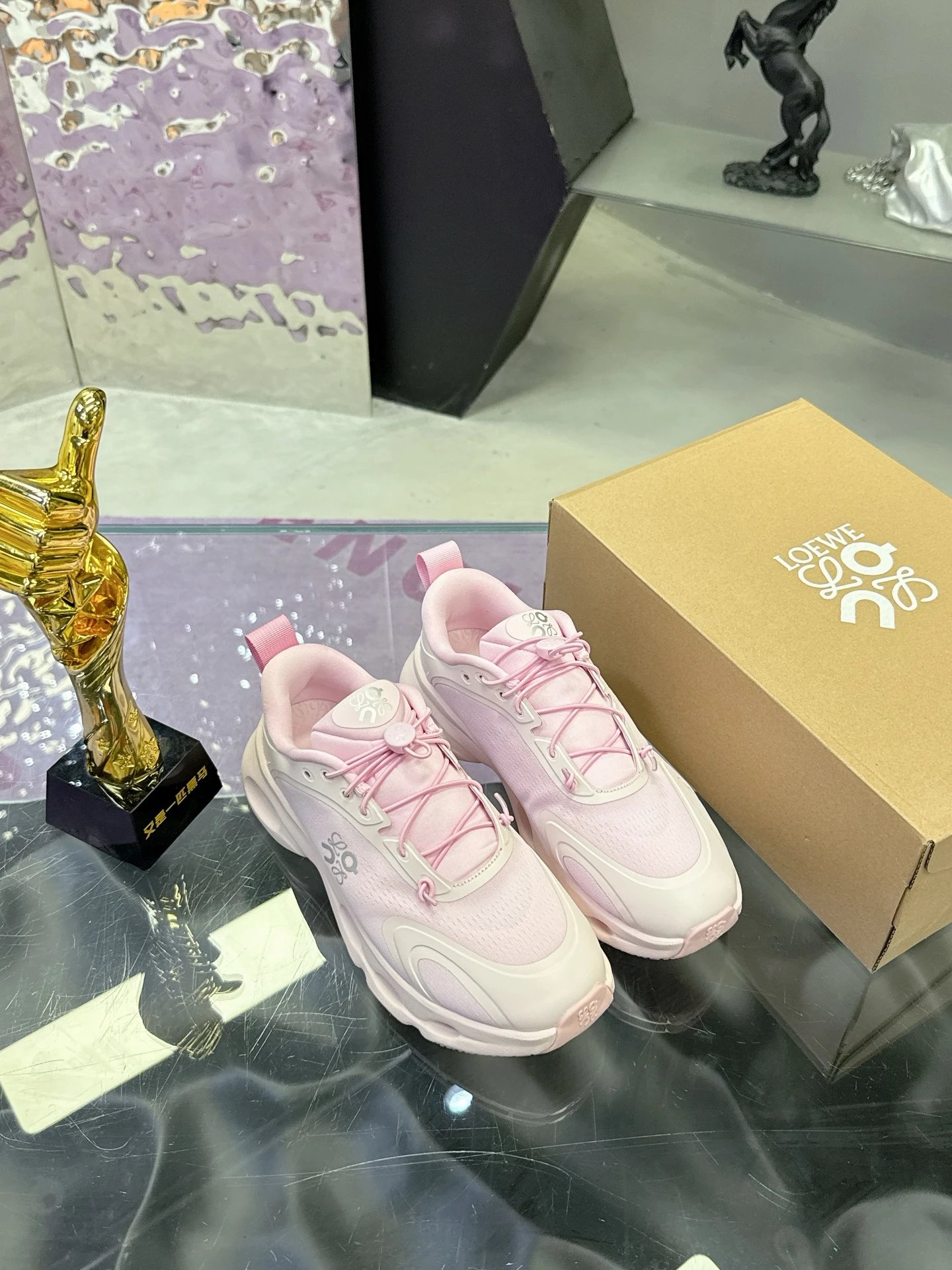 Loewe x On 3.0 Cloudventure Sneakers Pink - Gallery Image 3 - Detailed View