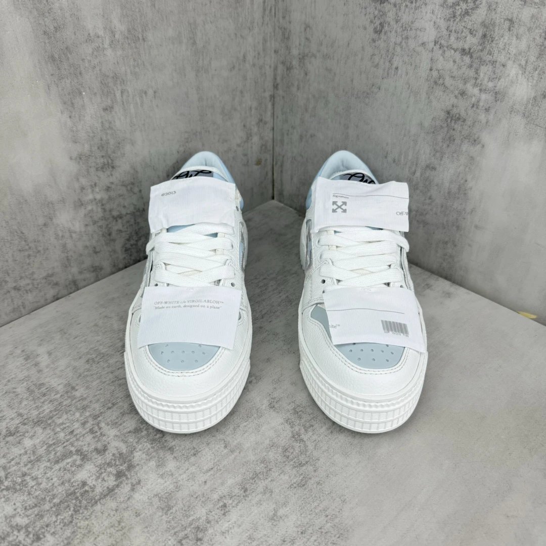 Low Vulcanized Canvas Sneakers Leather Lining Ice Blue - Gallery Image 4 - Detailed View