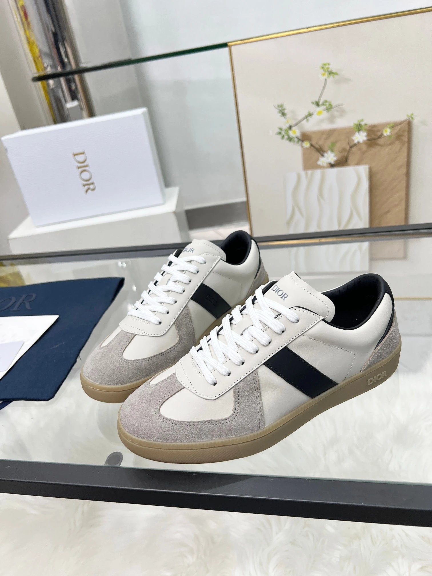 Dior B01 White Leather Sneakers Black - Gallery Image 3 - Detailed View