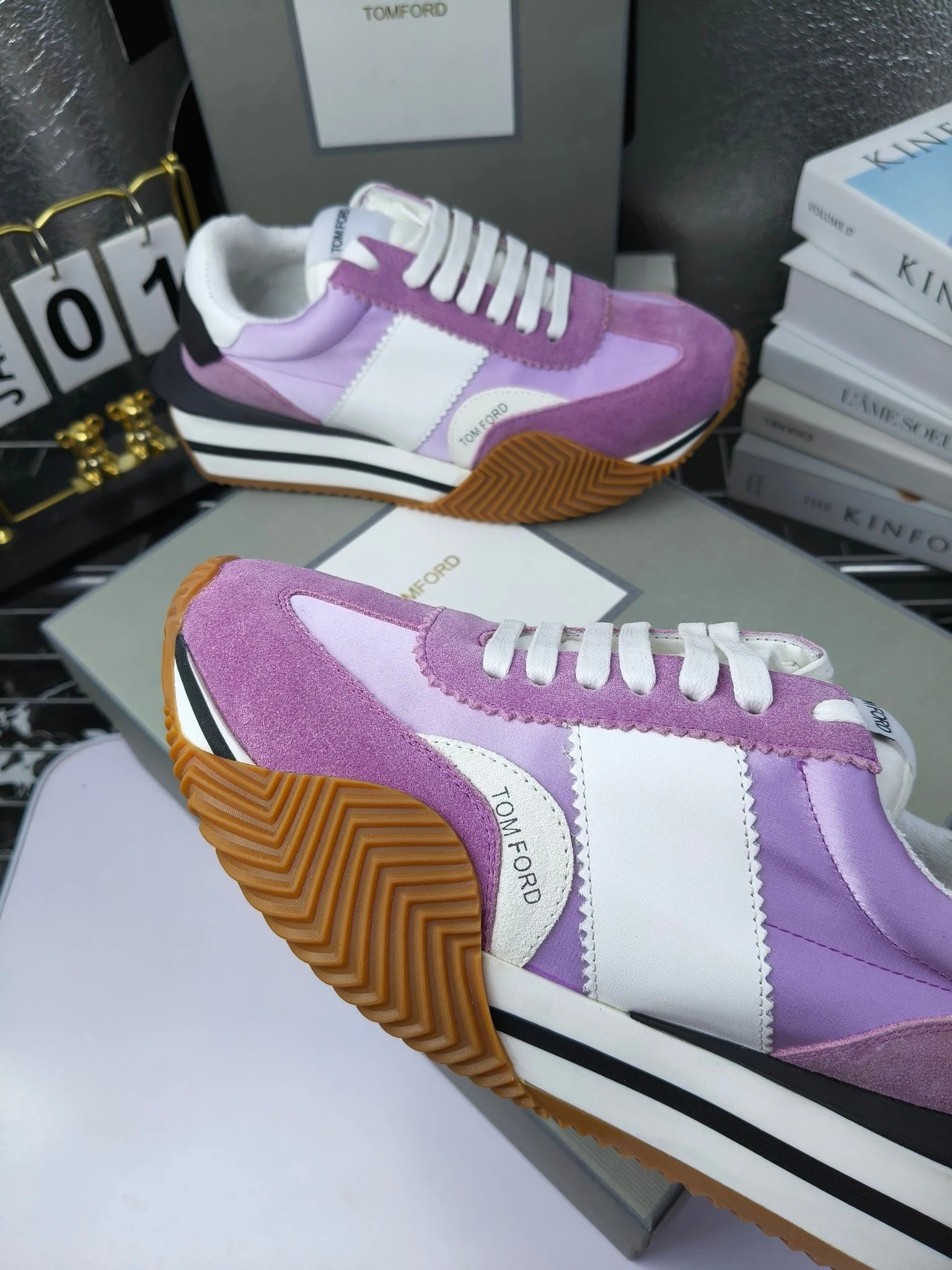 Retro Suede Leather Platform Sneakers Orchid Purple - Gallery Image 3 - Detailed View