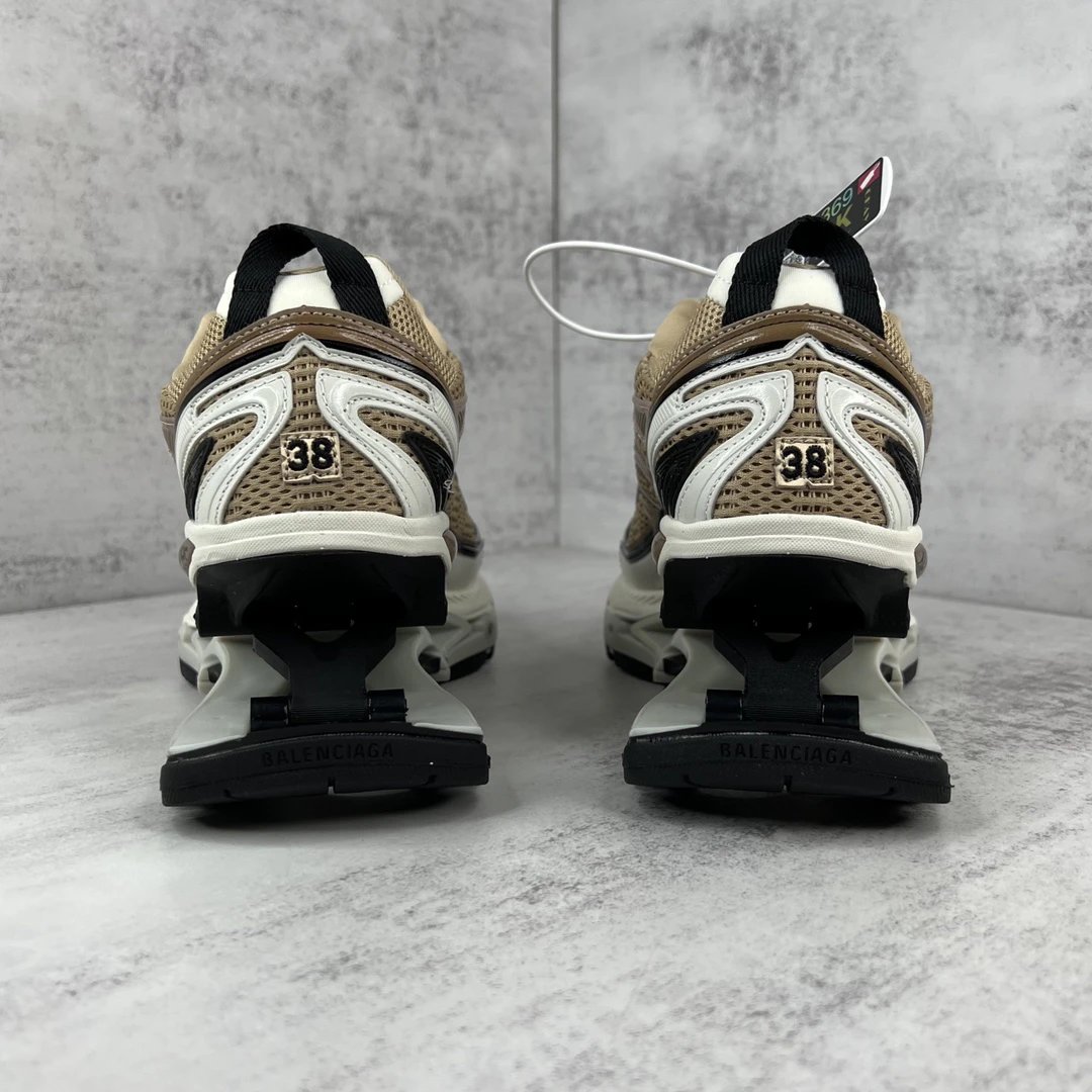 Retro Mesh X-Pander Dad Sneakers Spring Heel Beige - Gallery Image 5 - Detailed View