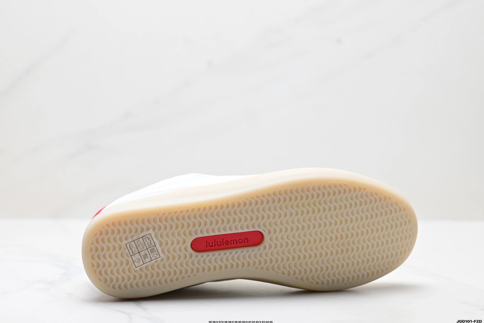Lululemon Lifestyle Low Sneakers White Red - Gallery Image 9 - Detailed View