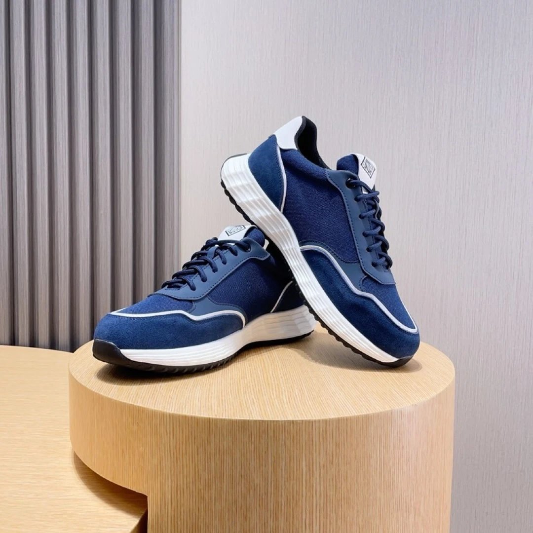 Lacoste Blue Classic Sneakers - Gallery Image 5 - Detailed View