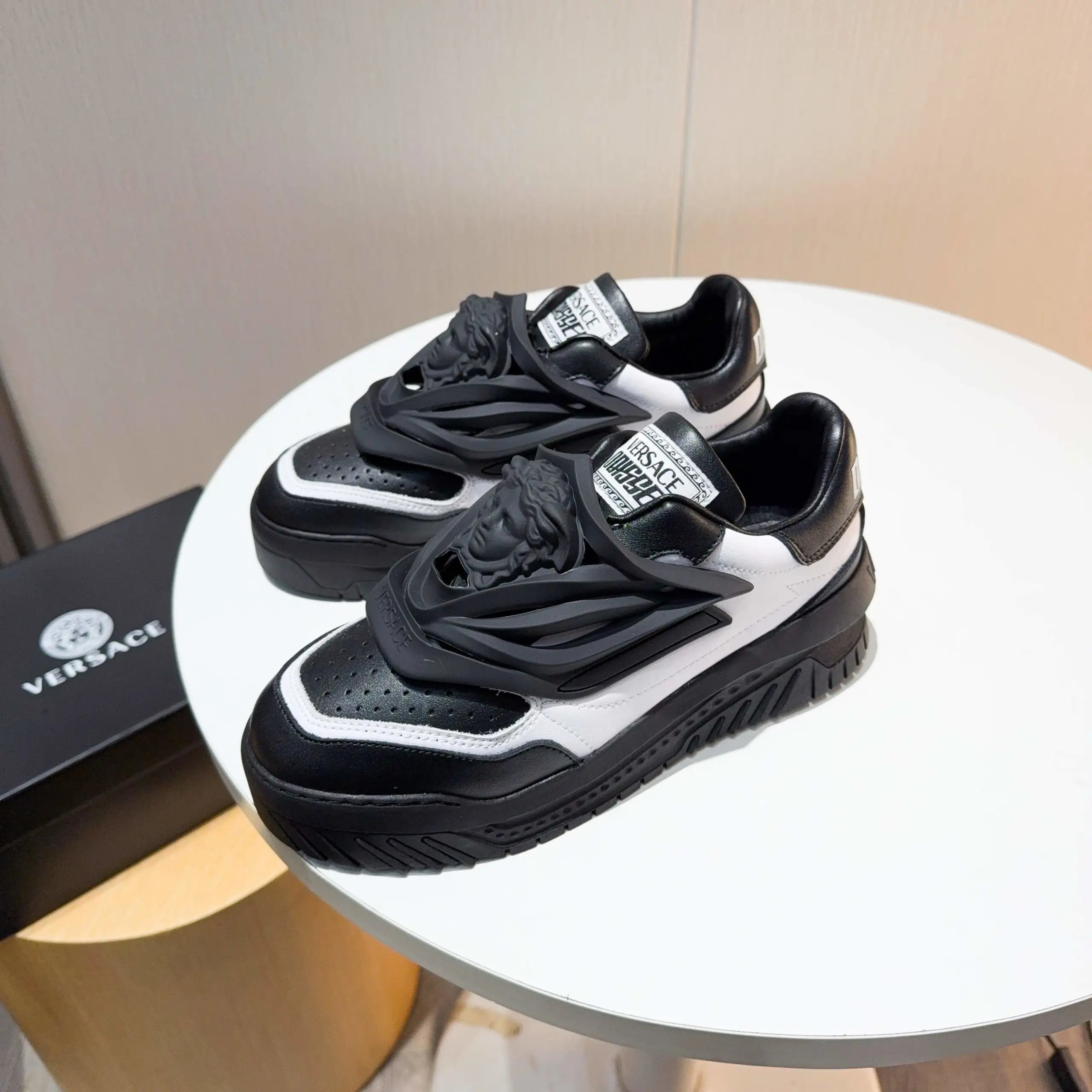 Luxury Leather Chunky Sneakers Ebony Ivory - Gallery Image 7 - Detailed View