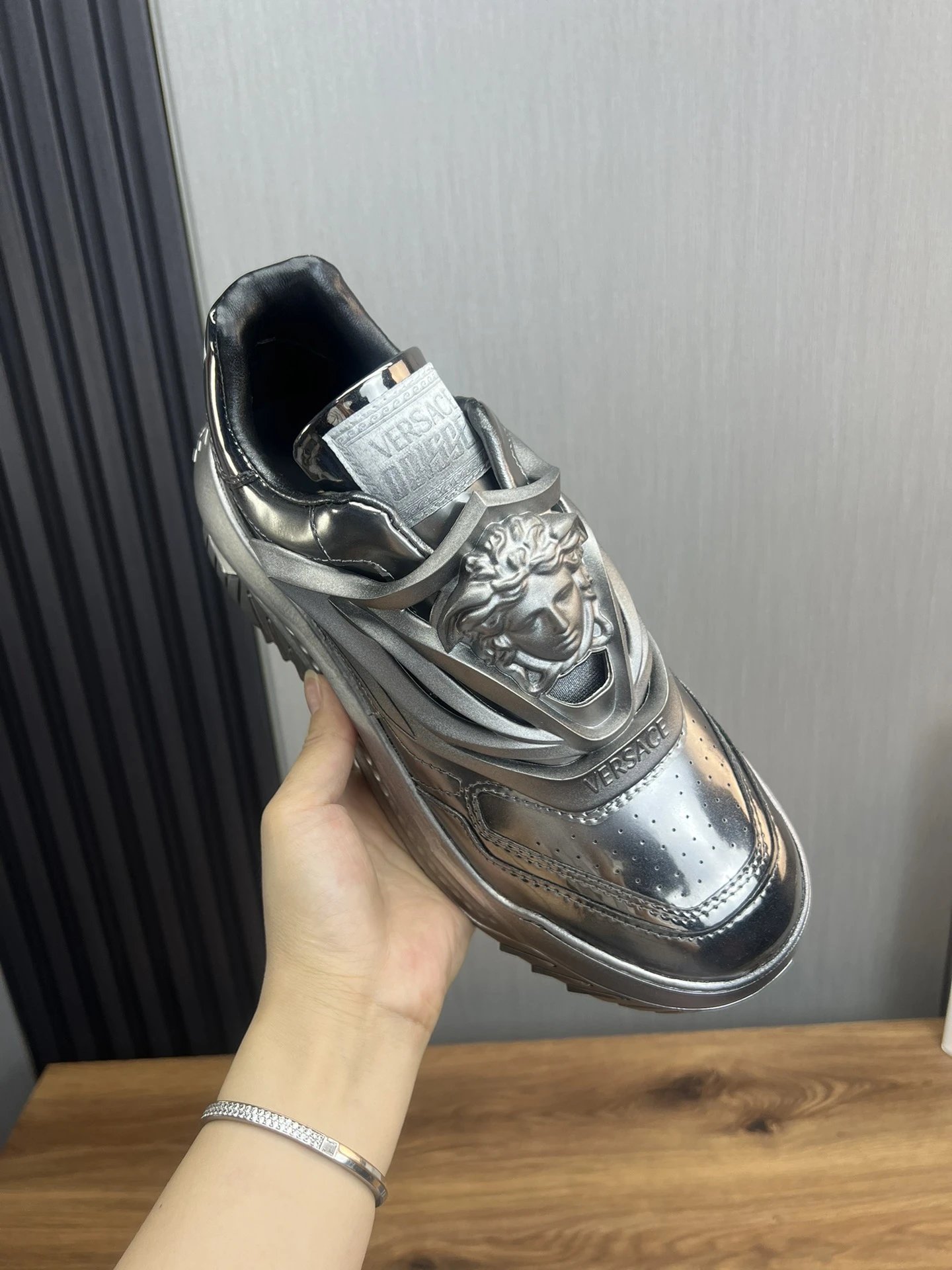 Luxury Leather Chunky Sneakers Metallic Silver - Gallery Image 7 - Detailed View