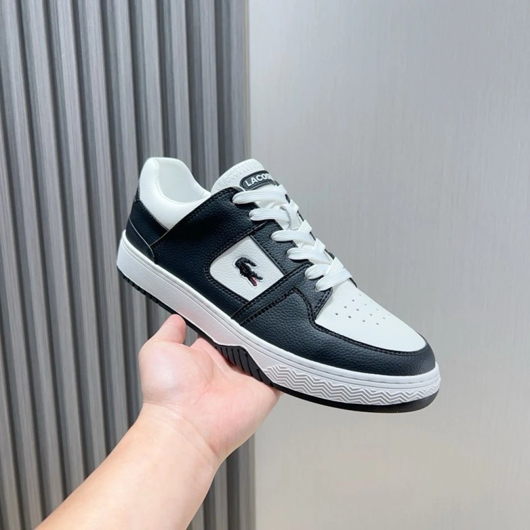 Lacoste Classic Leather Shoes Black - Gallery Image 1 - Detailed View
