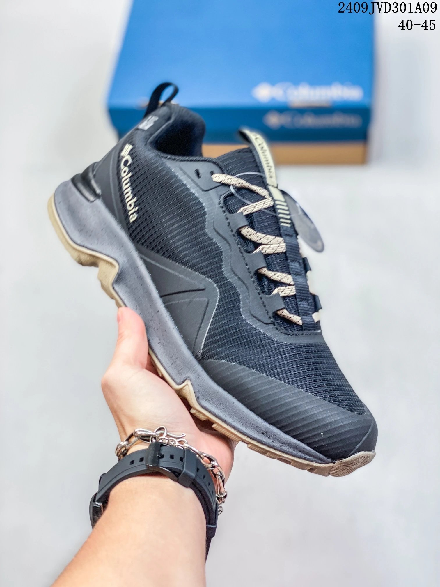 Autumn Trekking Sneakers Shockproof Breathable Charcoal - Gallery Image 1 - Detailed View