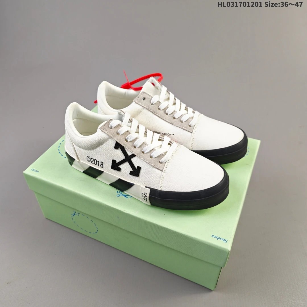 Vulcanized Striped Low Top Canvas Sneakers Black Fuchsia - Gallery Image 5 - Detailed View