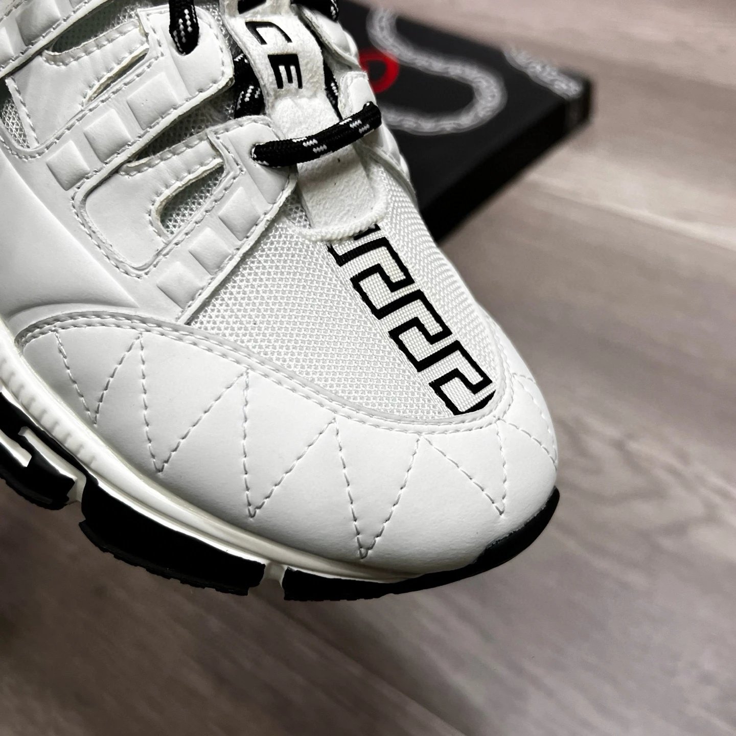 Luxury Leather Mesh Sneakers Ivory White - Gallery Image 6 - Detailed View