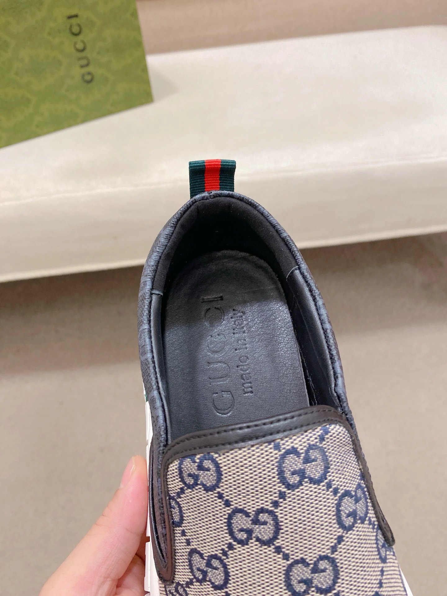 Gucci Slip-On Sneakers Grey - Gallery Image 6 - Detailed View