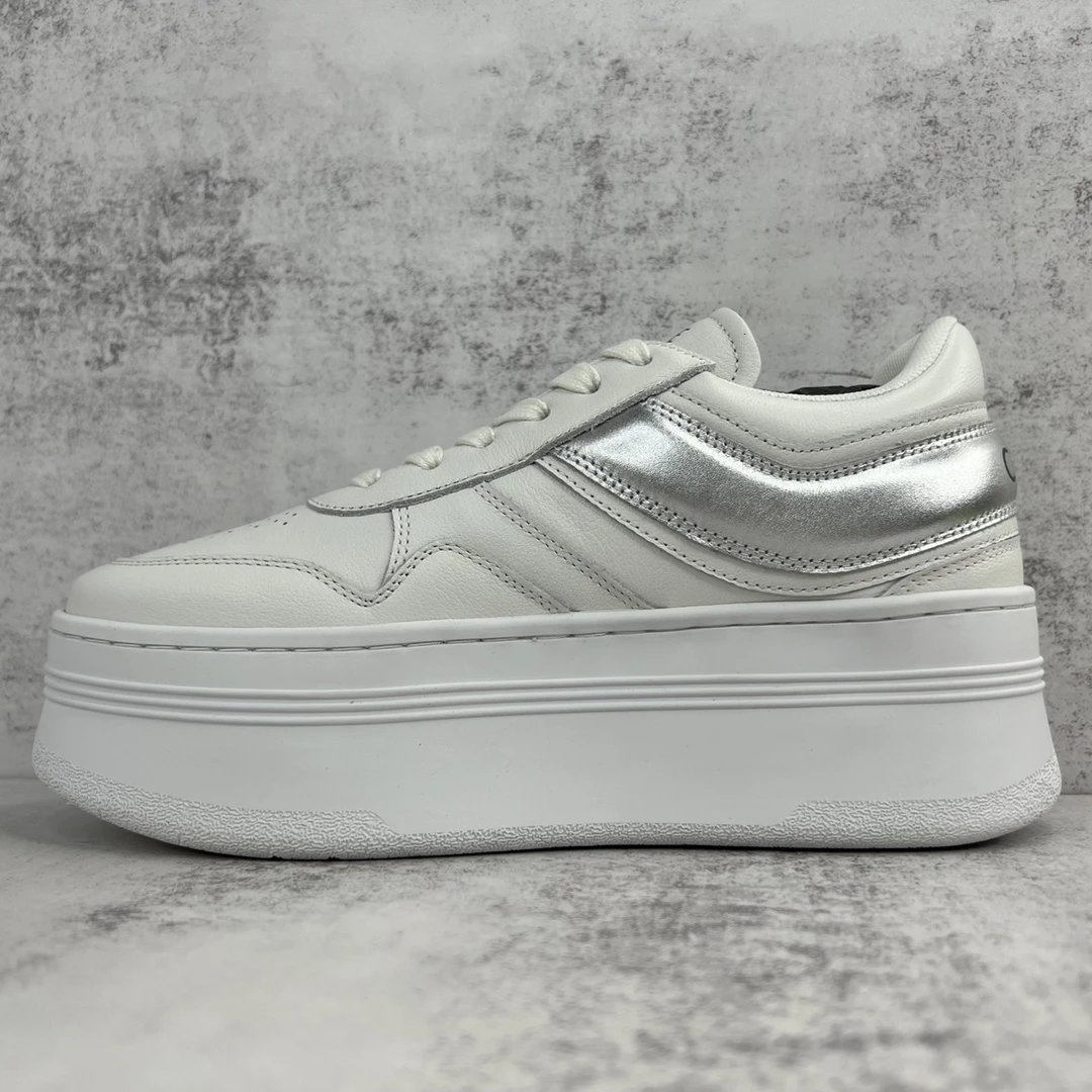 Platform Leather Sneakers Triomphe Detail Silver White - Gallery Image 7 - Detailed View