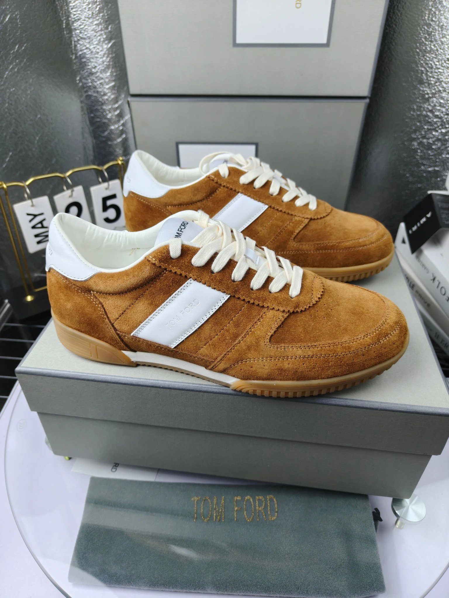 Suede Leather Sneakers Retro Casual Amber Brown - Gallery Image 1 - Detailed View