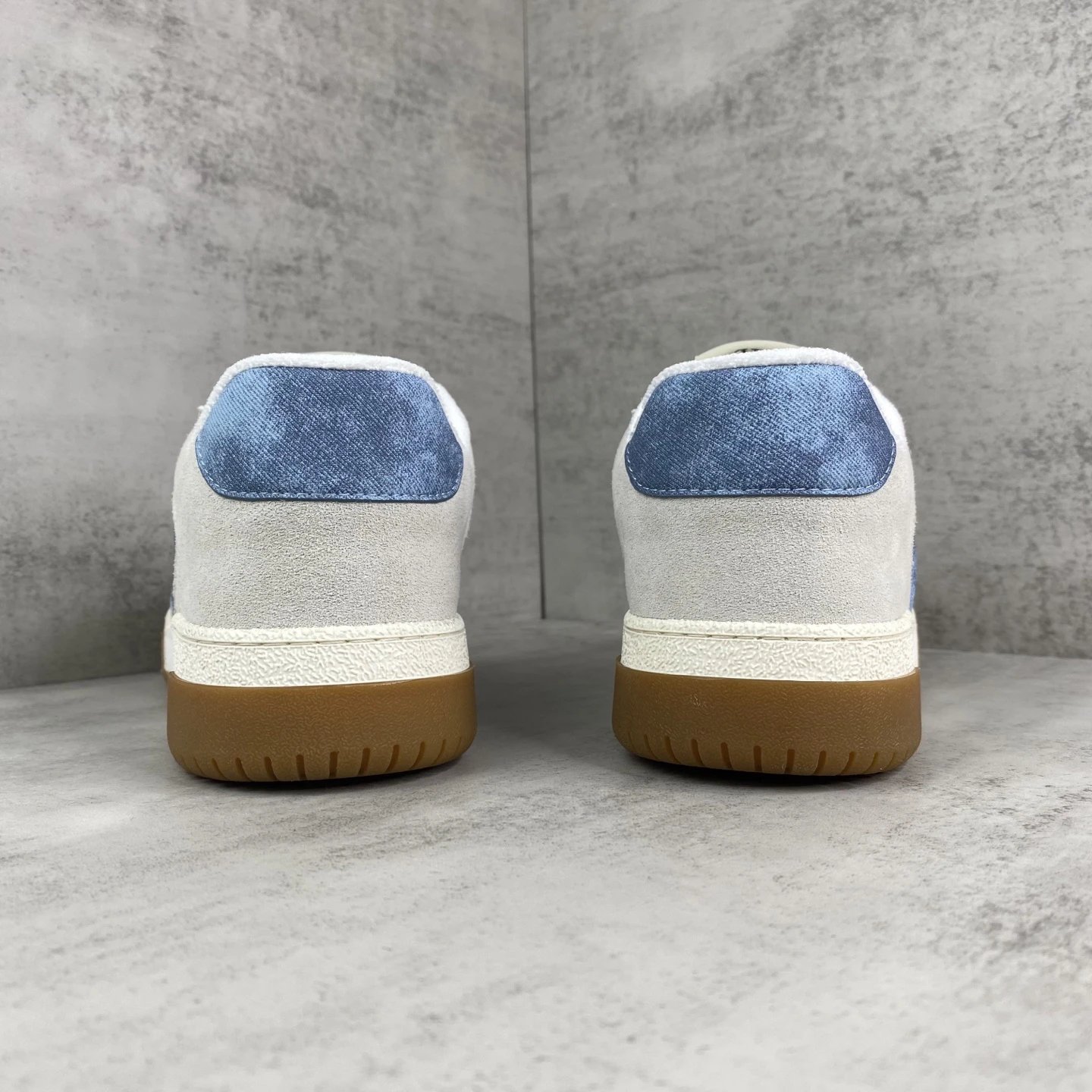 Joie de Jouer Leather Sneaker Ice Blue - Gallery Image 5 - Detailed View