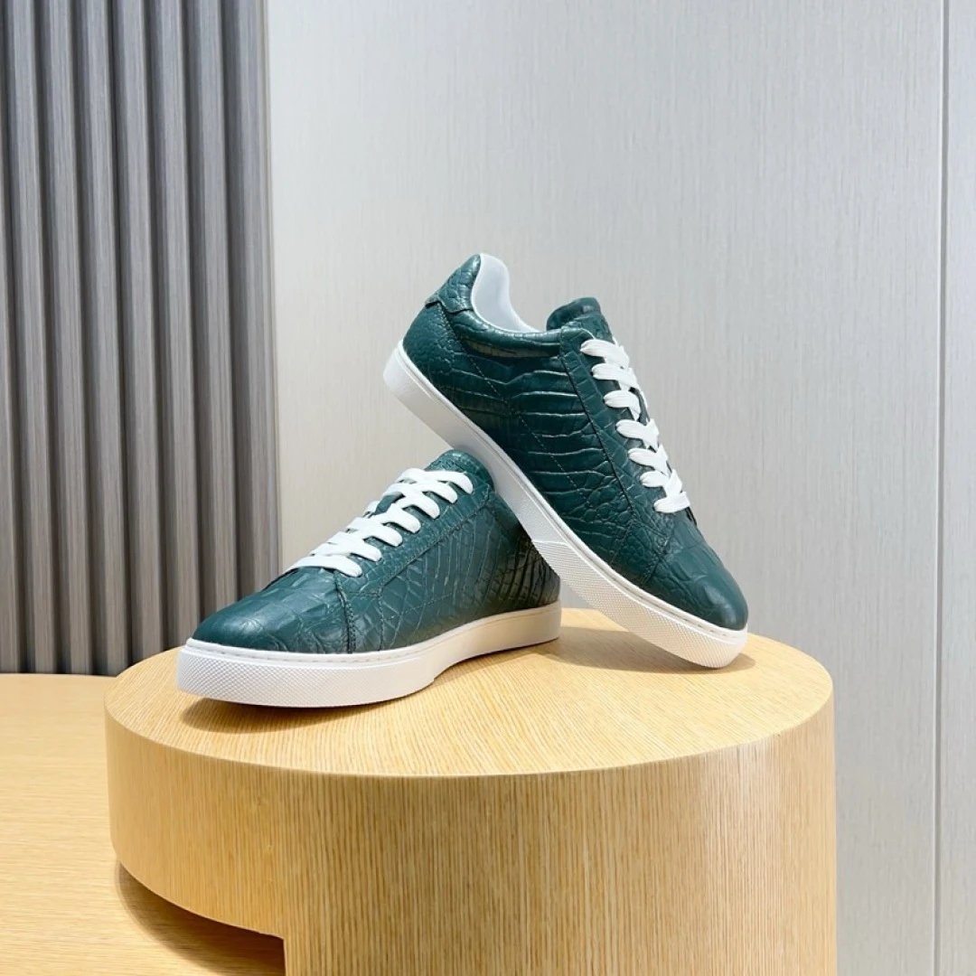 Lacoste Classic Sneakers Green - Gallery Image 3 - Detailed View
