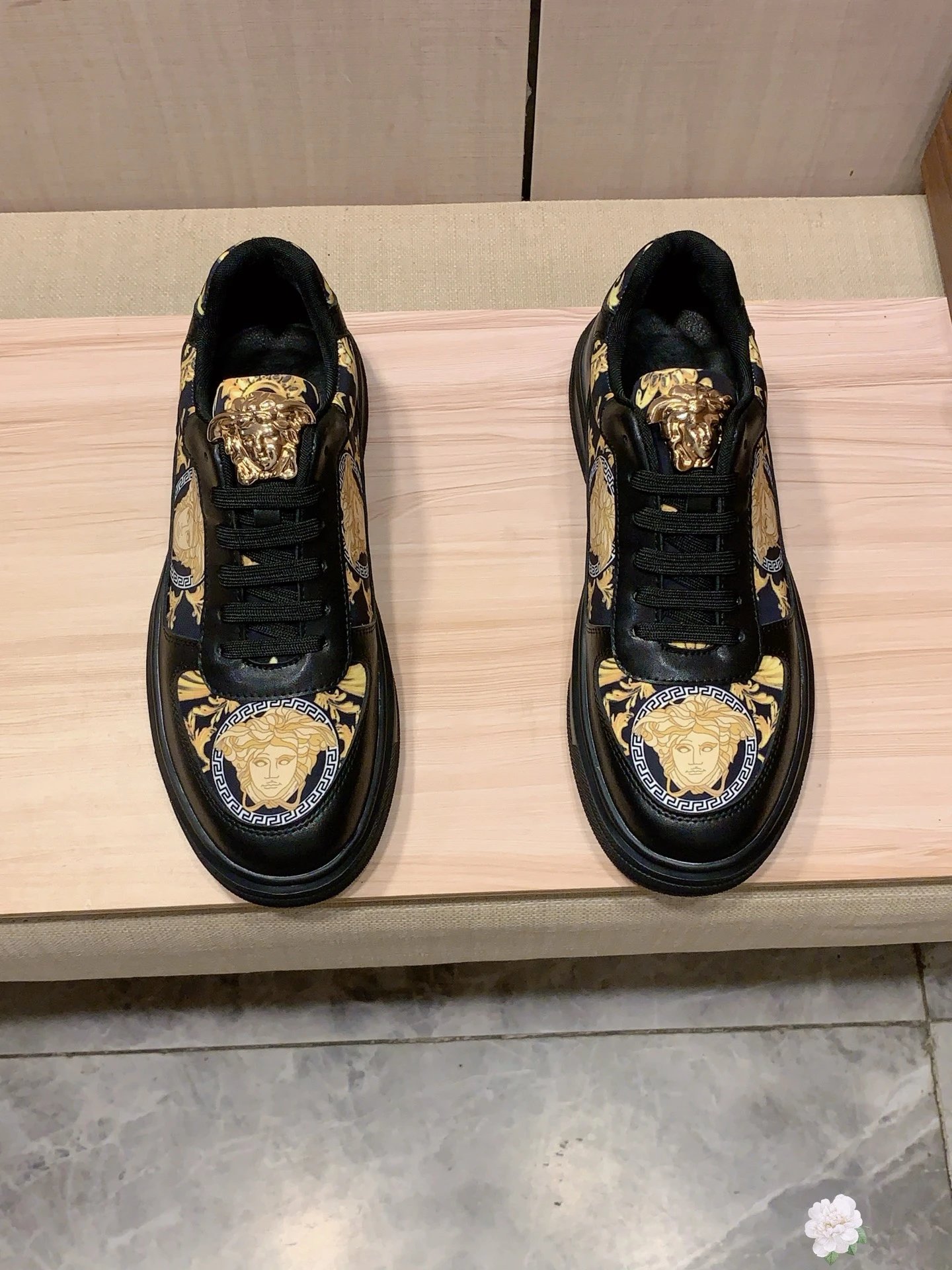 Baroque Leather Low Top Sneakers Black Gold - Gallery Image 5 - Detailed View