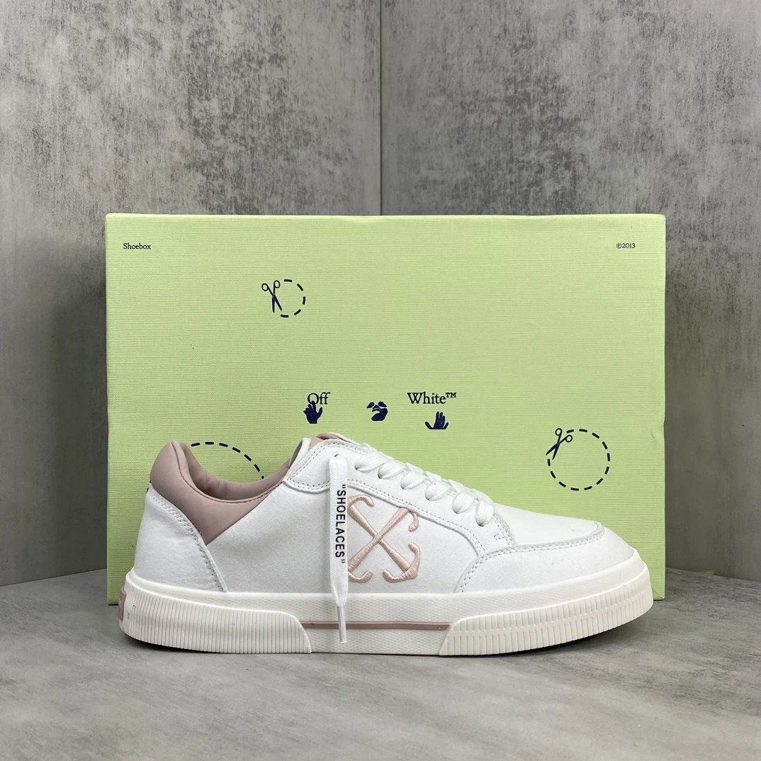 Low Vulcanized Canvas Sneakers Leather Lining Rose White - Gallery Image 1 - Detailed View