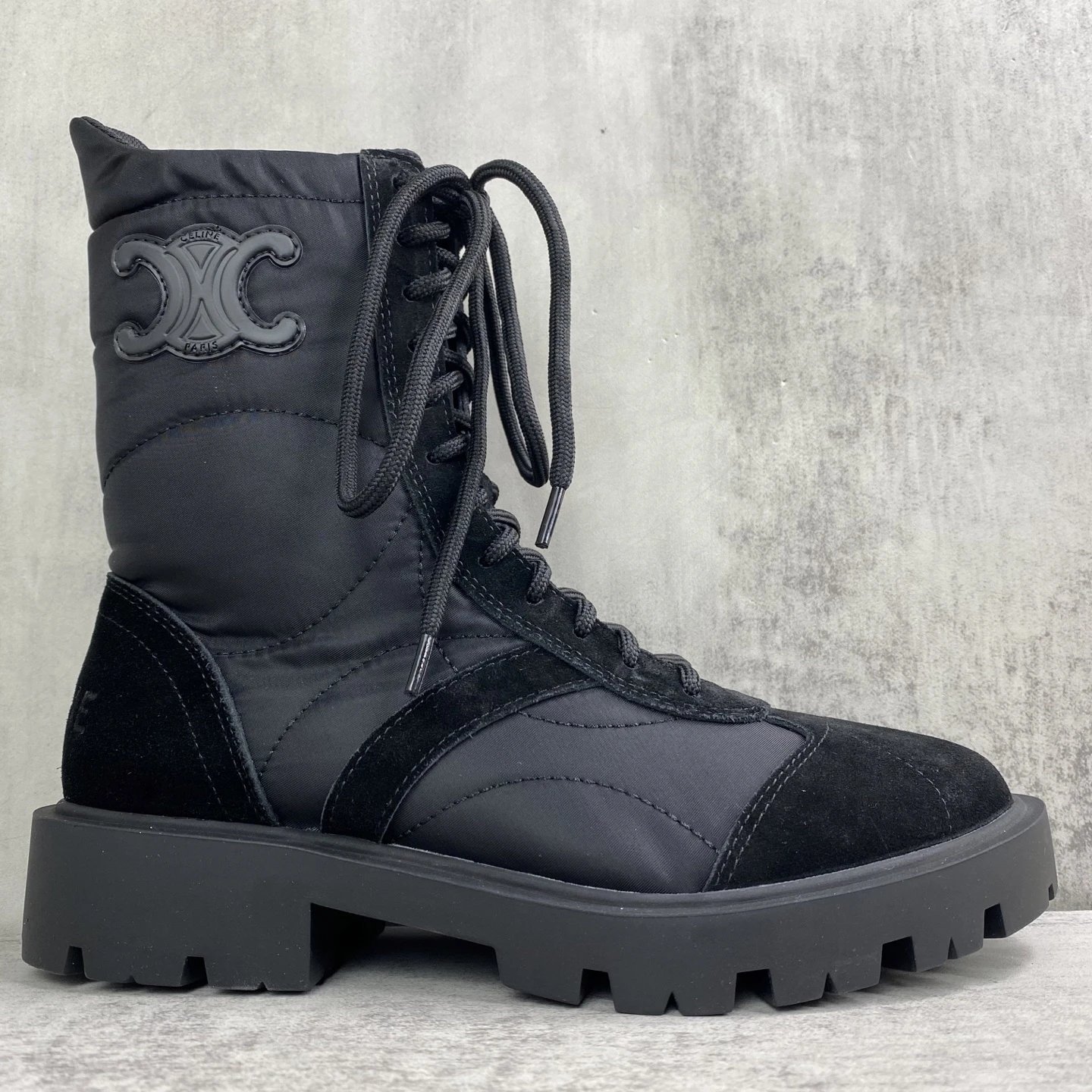 Vintage Combat Boots Calfskin Rubber Sole Jet Black - Gallery Image 6 - Detailed View