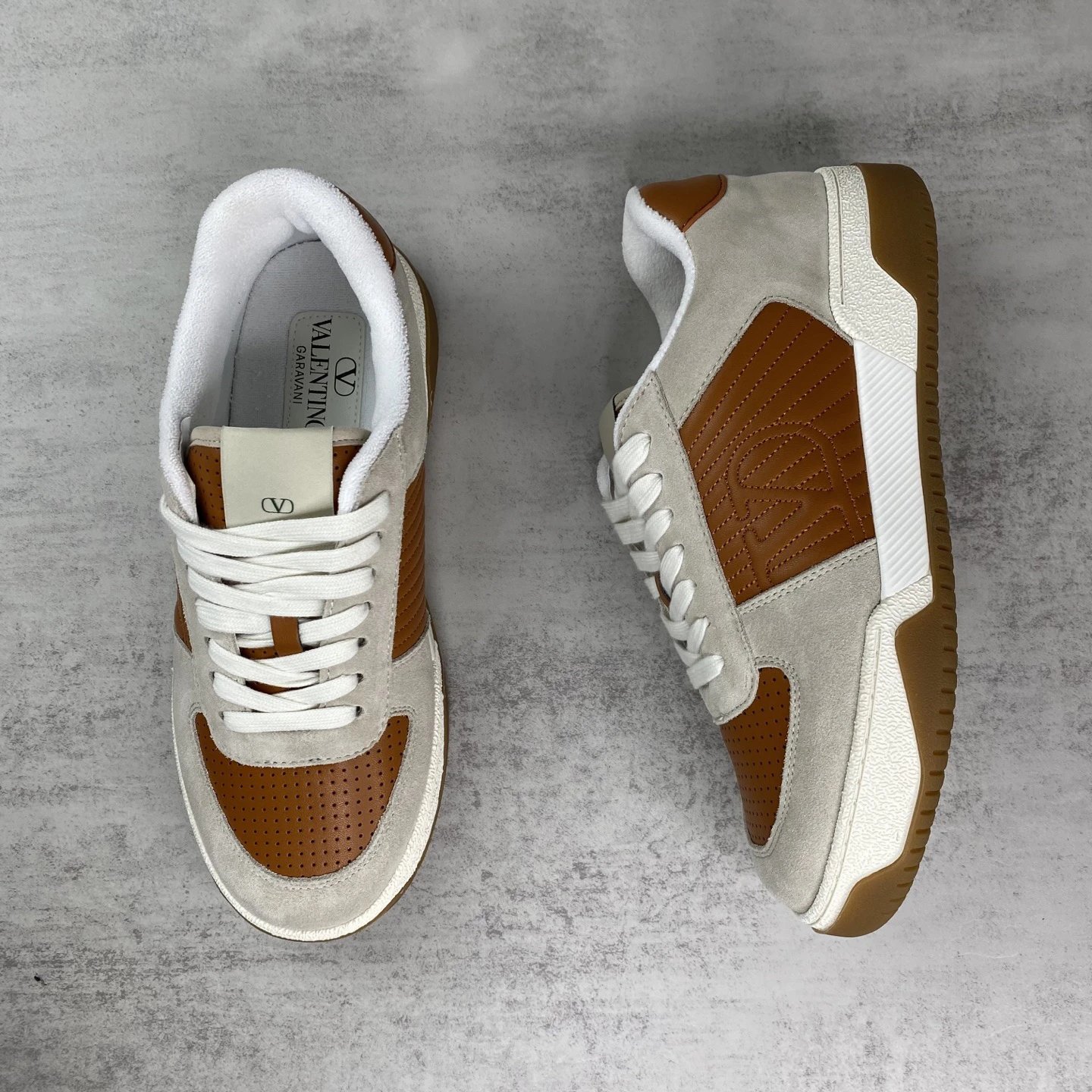 Joie de Jouer Leather Chunky Sneakers Ivory Chestnut - Gallery Image 3 - Detailed View