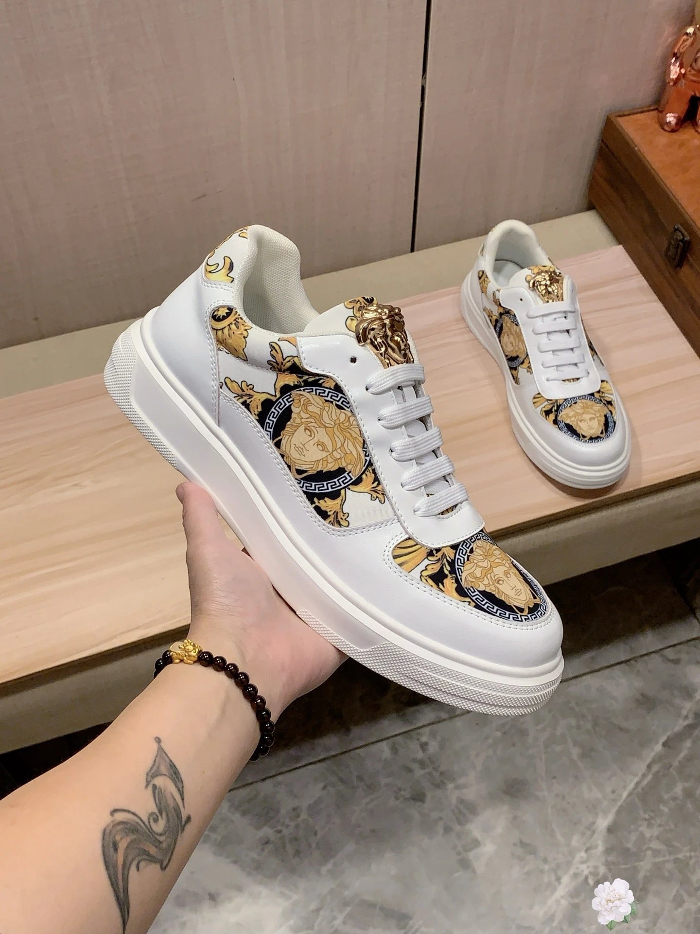 Baroque Leather Low Top Sneakers White Gold - Gallery Image 7 - Detailed View