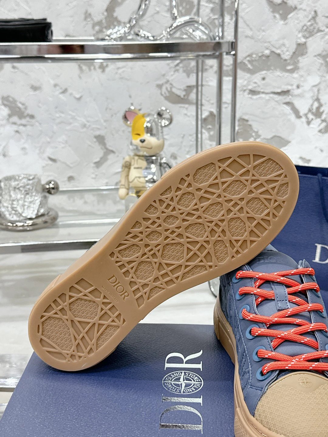 Casual Sneakers Satin Slate - Gallery Image 8 - Detailed View