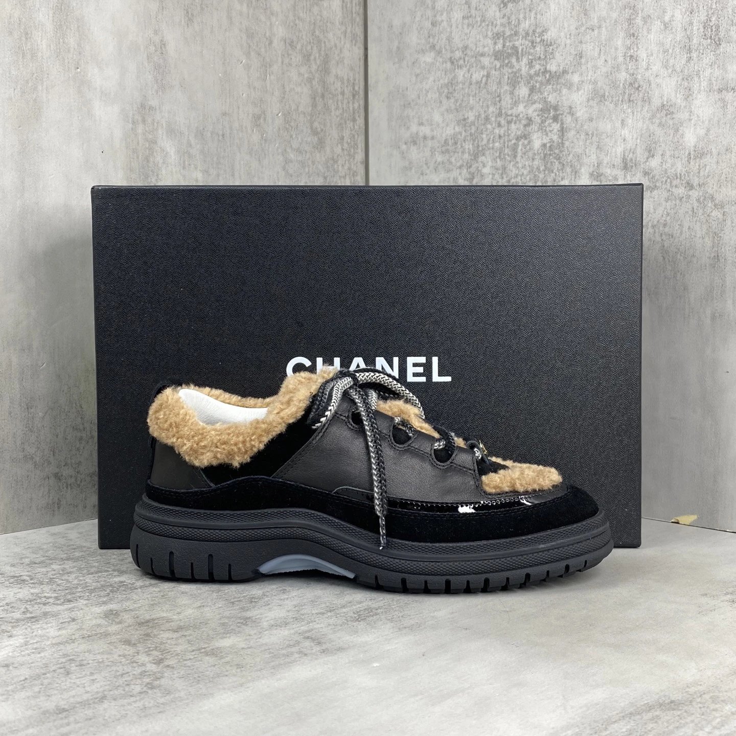 Winter Leather Sneaker with Shearling Trim Black Tan - Gallery Image 1 - Detailed View