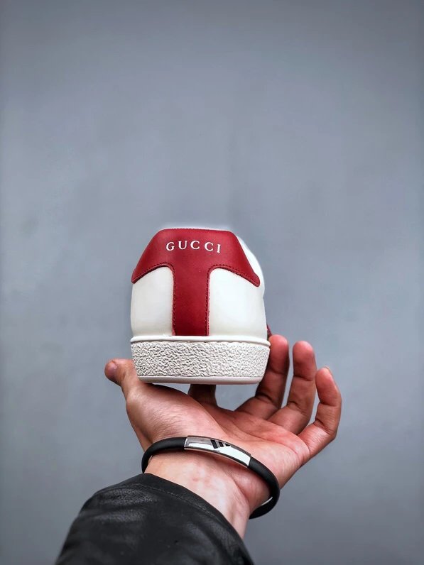 Gucci Bee White Red Sneakers Embroidered Red GG - Gallery Image 6 - Detailed View