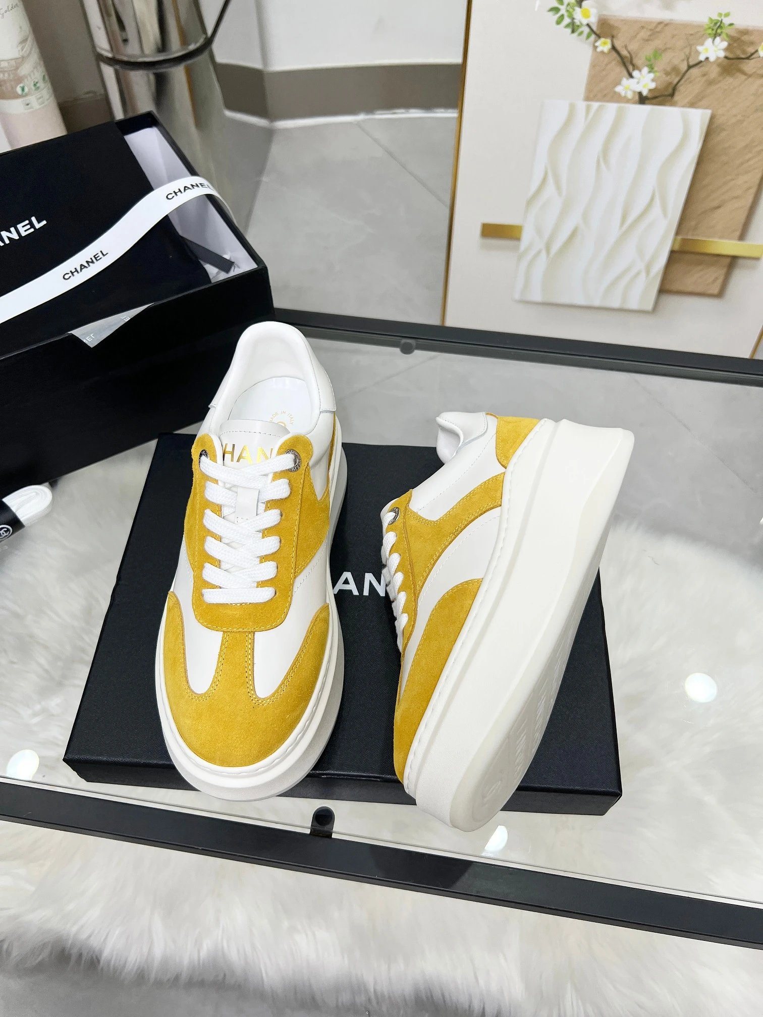 Chanel 25C Spring Sneakers Yellow - Gallery Image 6 - Detailed View