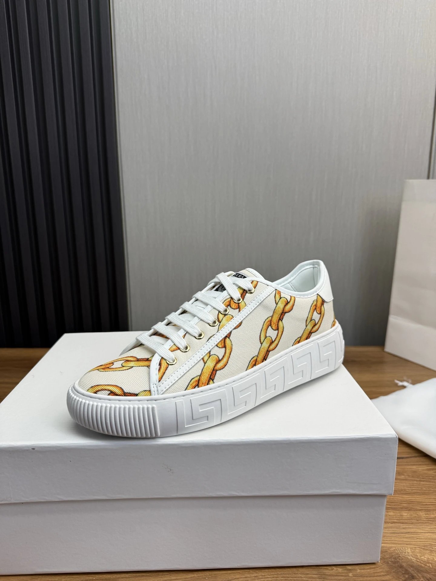 Chain Pattern Leather Sneakers Ivory - Versace - Cnfans - $67.74