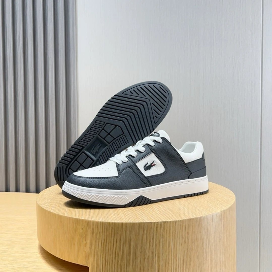 Lacoste Classic Leather Shoes Black - Gallery Image 9 - Detailed View