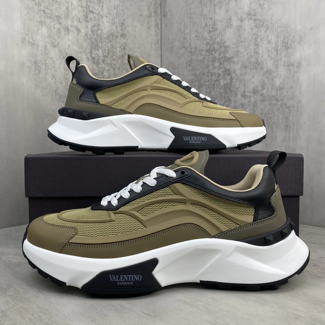 Chunky Mesh Sneakers True Act Olive Black - Gallery Image 9 - Detailed View