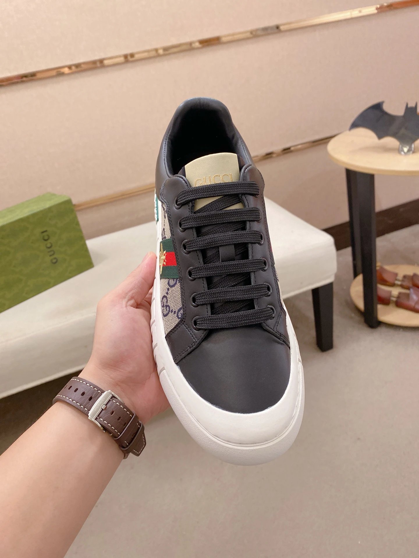 Gucci Canvas Black Sneakers Embroidered Bee - Gallery Image 2 - Detailed View