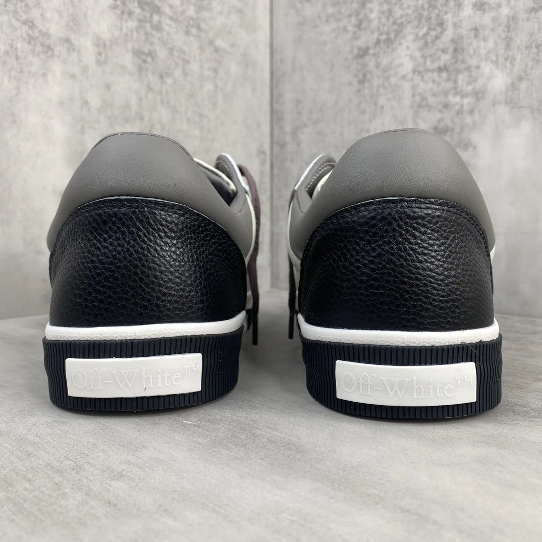 Low Vulcanized Canvas Sneakers Leather Lining Ash Grey - Gallery Image 5 - Detailed View