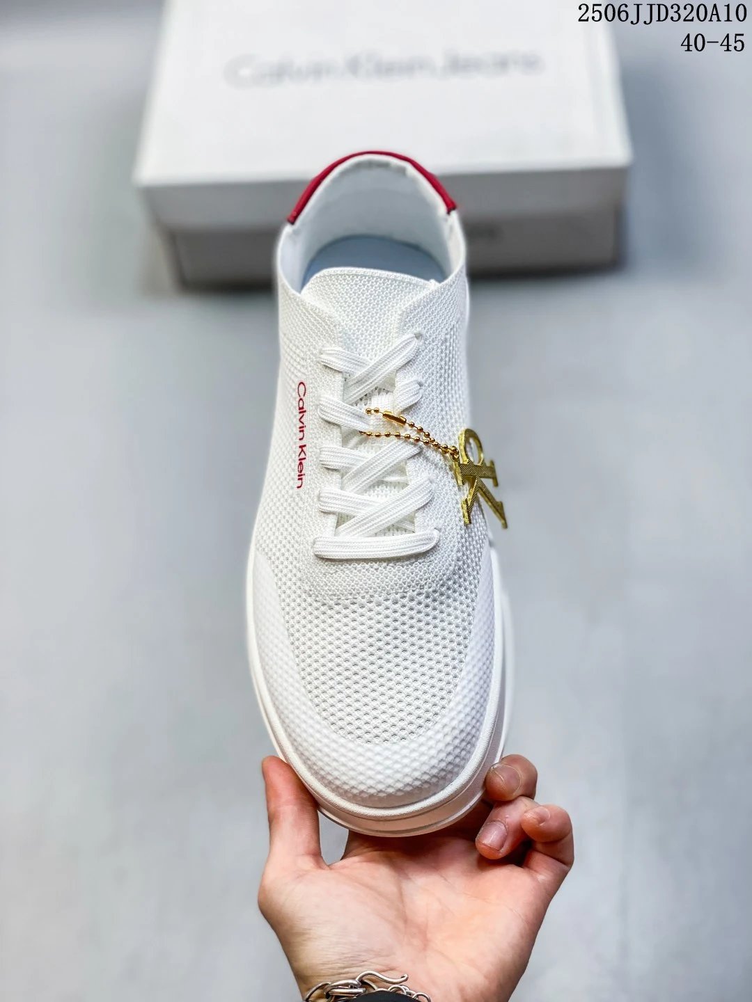 Mesh Low Top Lace-Up Sneakers Scarlet White - Gallery Image 2 - Detailed View
