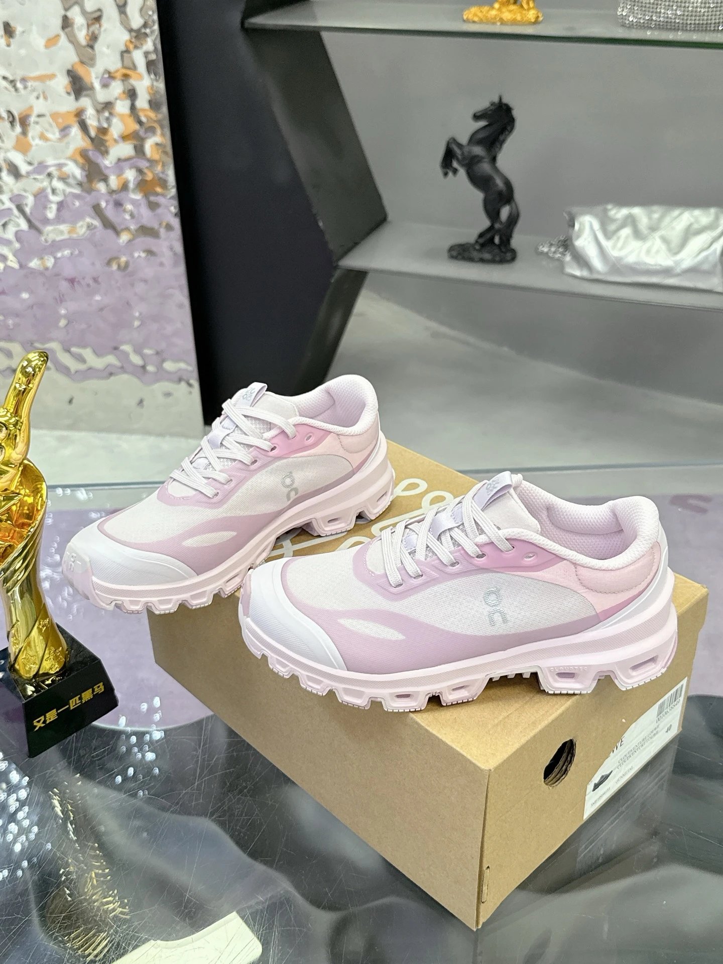 Loewe x On Running 3.0 Cloudtilt Sneakers Pink - Gallery Image 3 - Detailed View