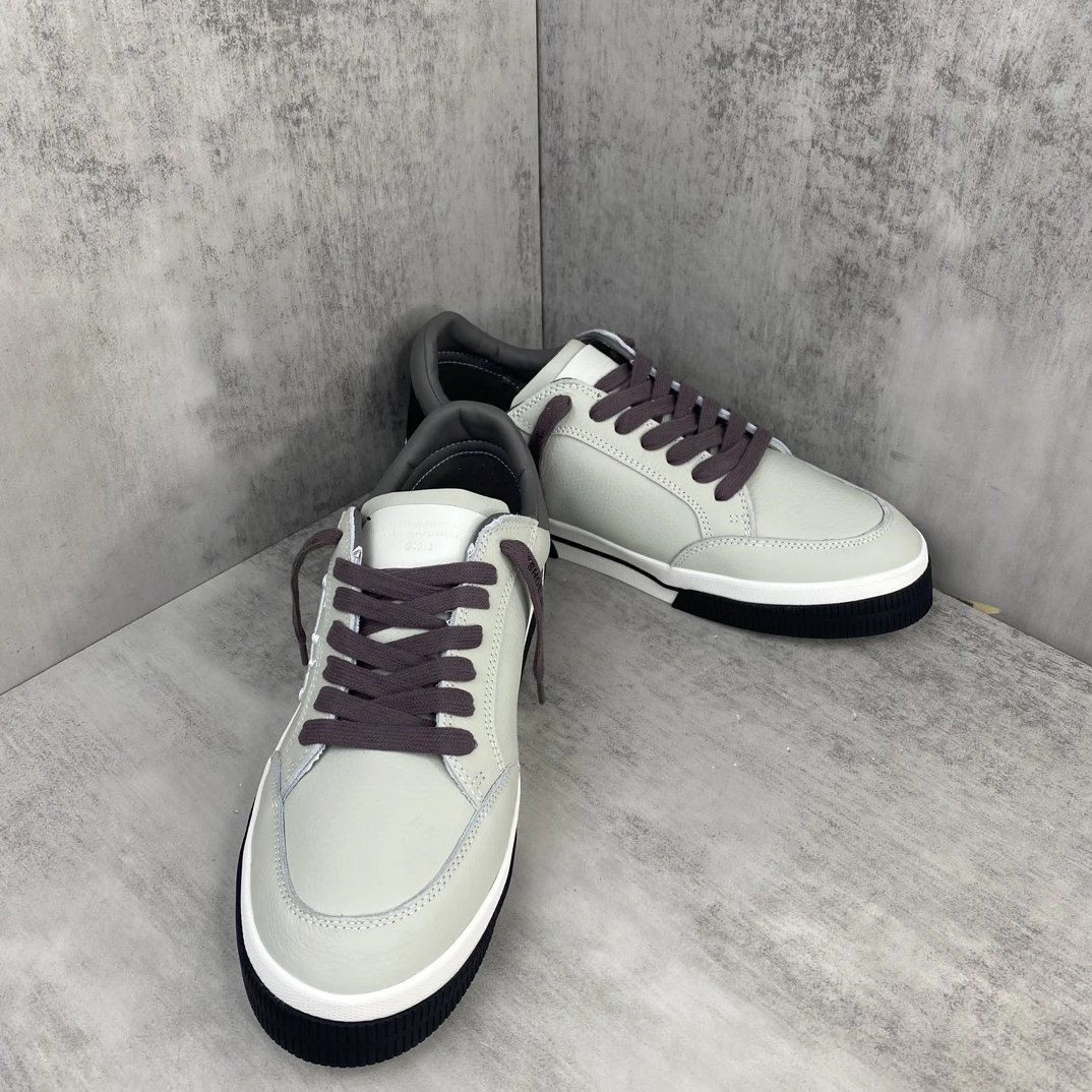 Low Vulcanized Canvas Sneakers Leather Lining Ash Grey - Gallery Image 2 - Detailed View