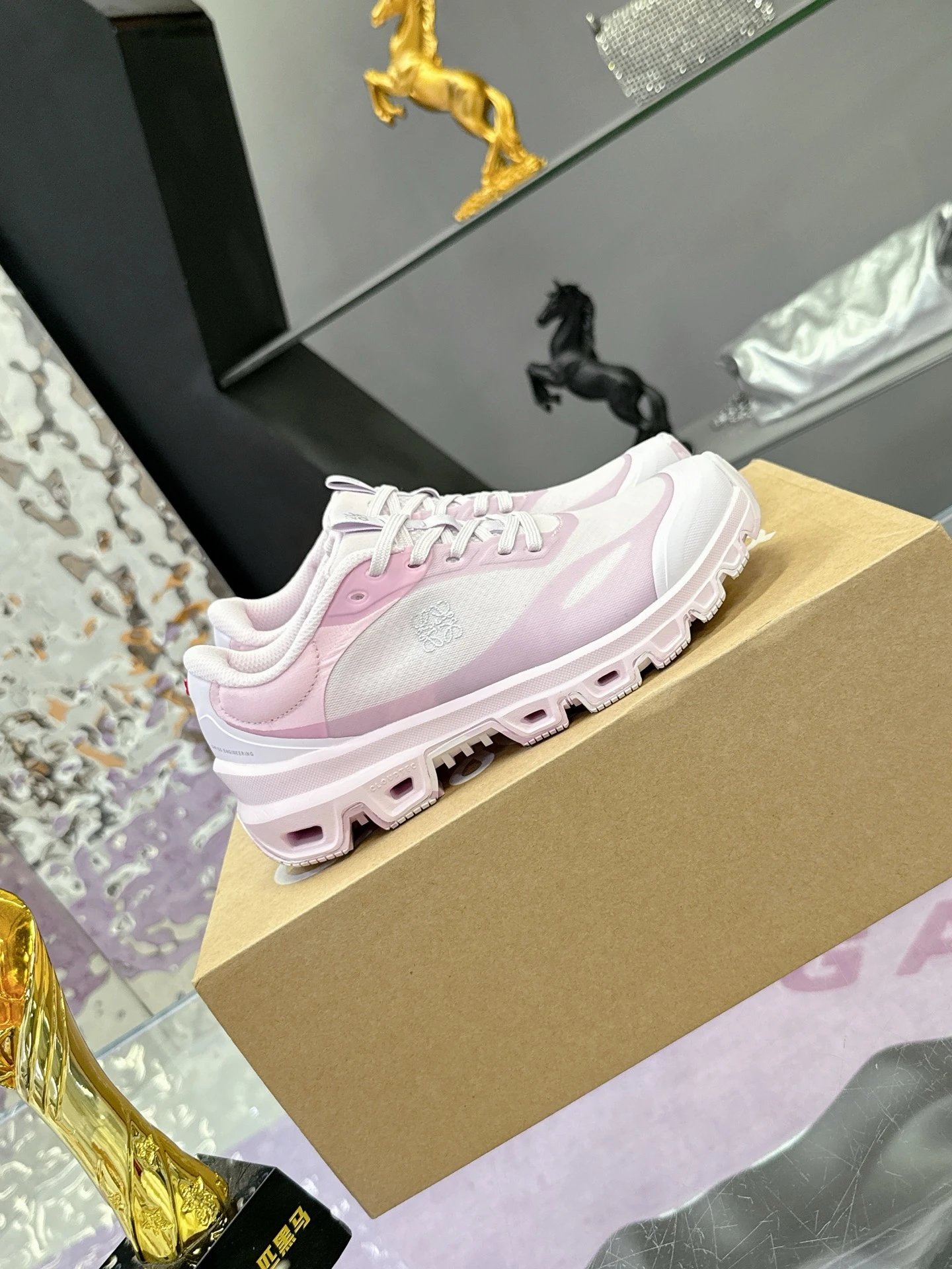 Loewe x On Running 3.0 Cloudtilt Sneakers Pink - Gallery Image 2 - Detailed View