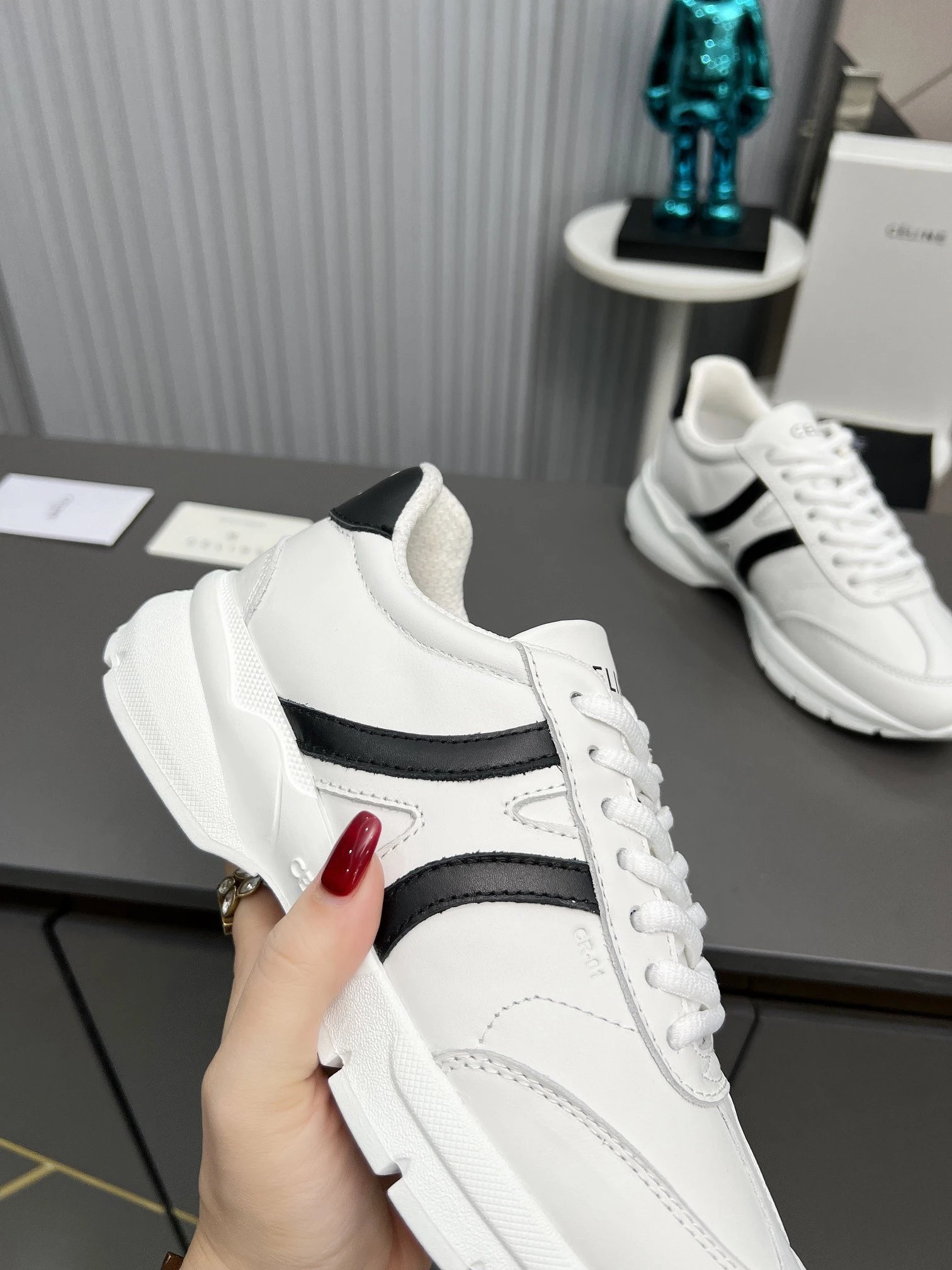 Chunky Dad Sneakers Leather Knit Comfort White Black - Gallery Image 8 - Detailed View