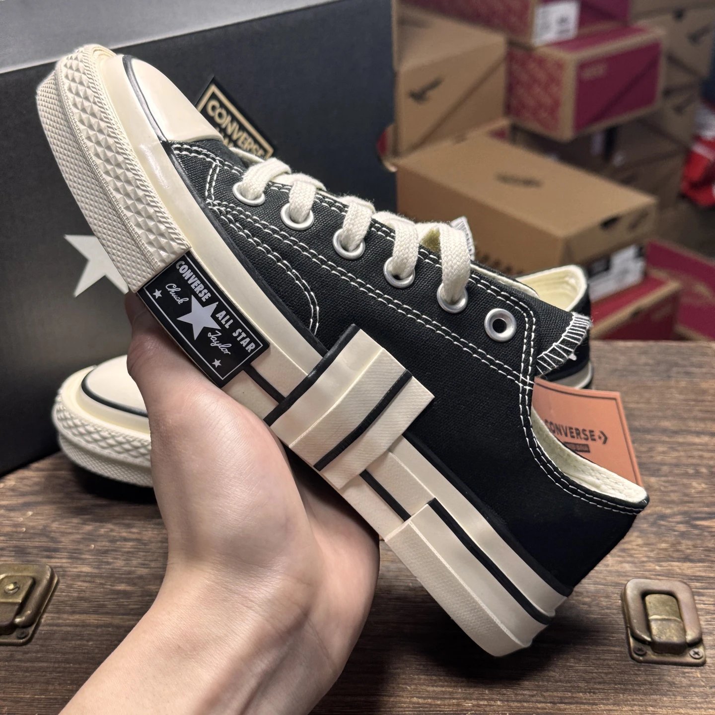 Canvas Low Top Sneakers Vintage Black - Gallery Image 7 - Detailed View