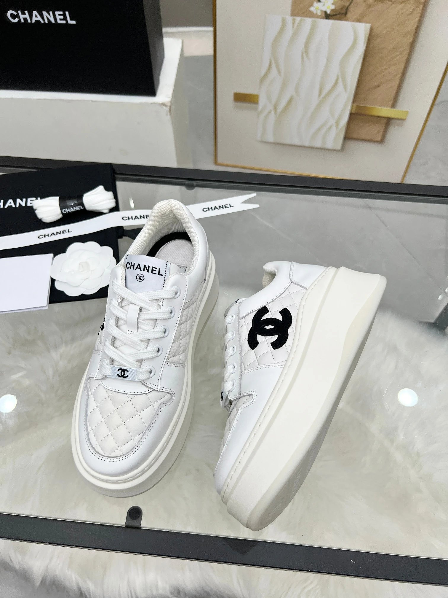 Chanel 25C Spring Summer Sneakers White - Gallery Image 5 - Detailed View