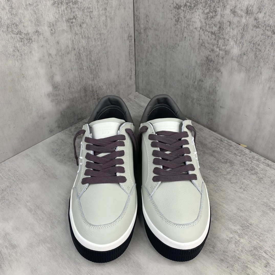 Low Vulcanized Canvas Sneakers Leather Lining Ash Grey - Gallery Image 4 - Detailed View