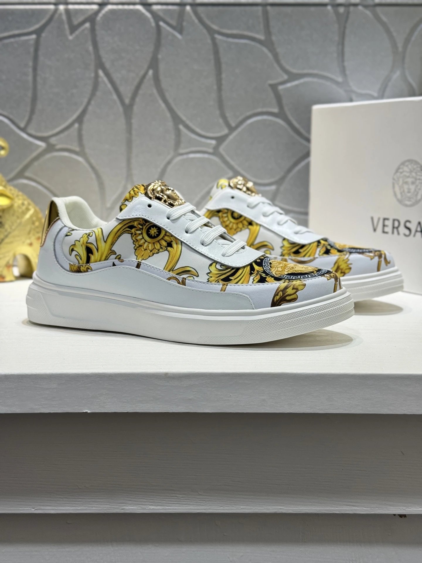 Baroque Leather Men's Sneakers White Gold - Gallery Image 1 - Detailed View