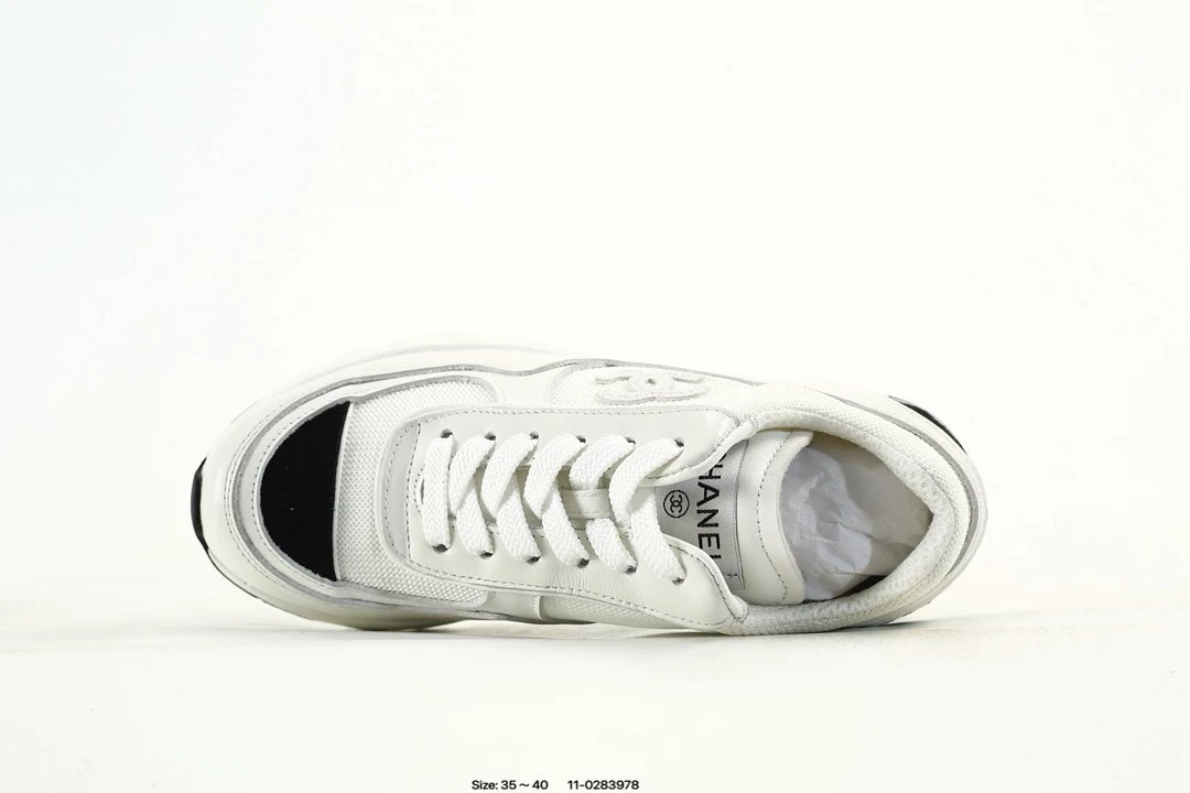 Low Top Calfskin Lace Up Chunky Sneakers Ivory White - Gallery Image 5 - Detailed View
