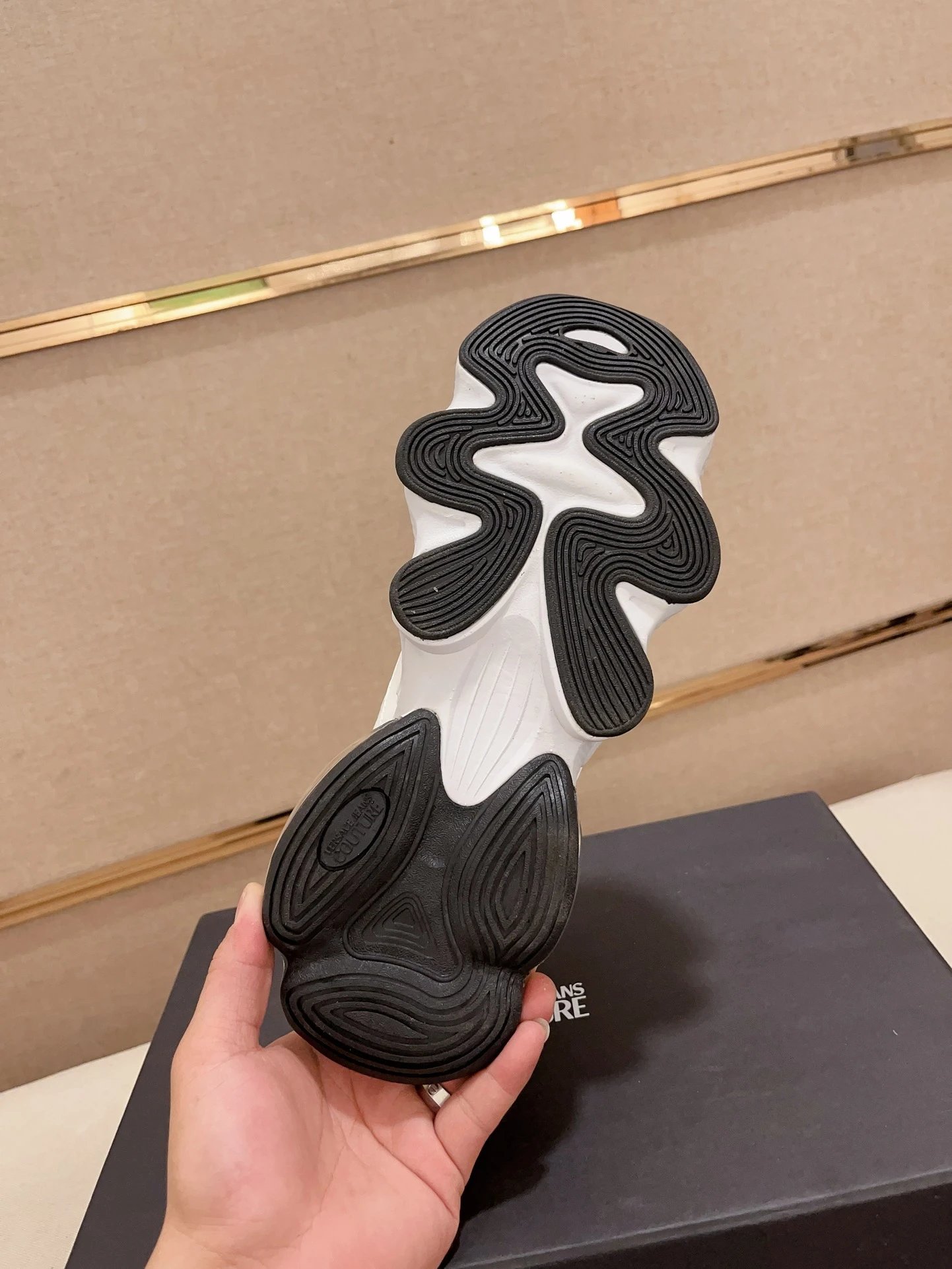 Luxury Leather Dad Sneakers White Sapphire - Gallery Image 9 - Detailed View