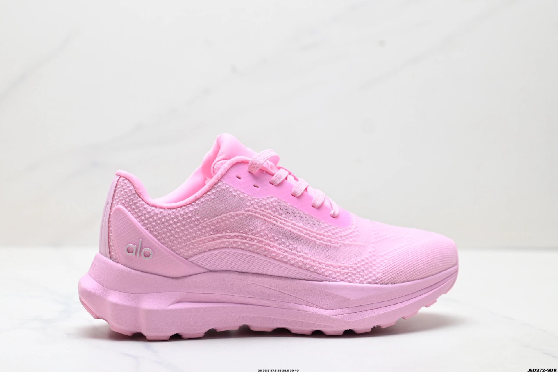 Alo Yoga Alo Runner Sneakers Pink - High Quality Product Image - Cnfans
