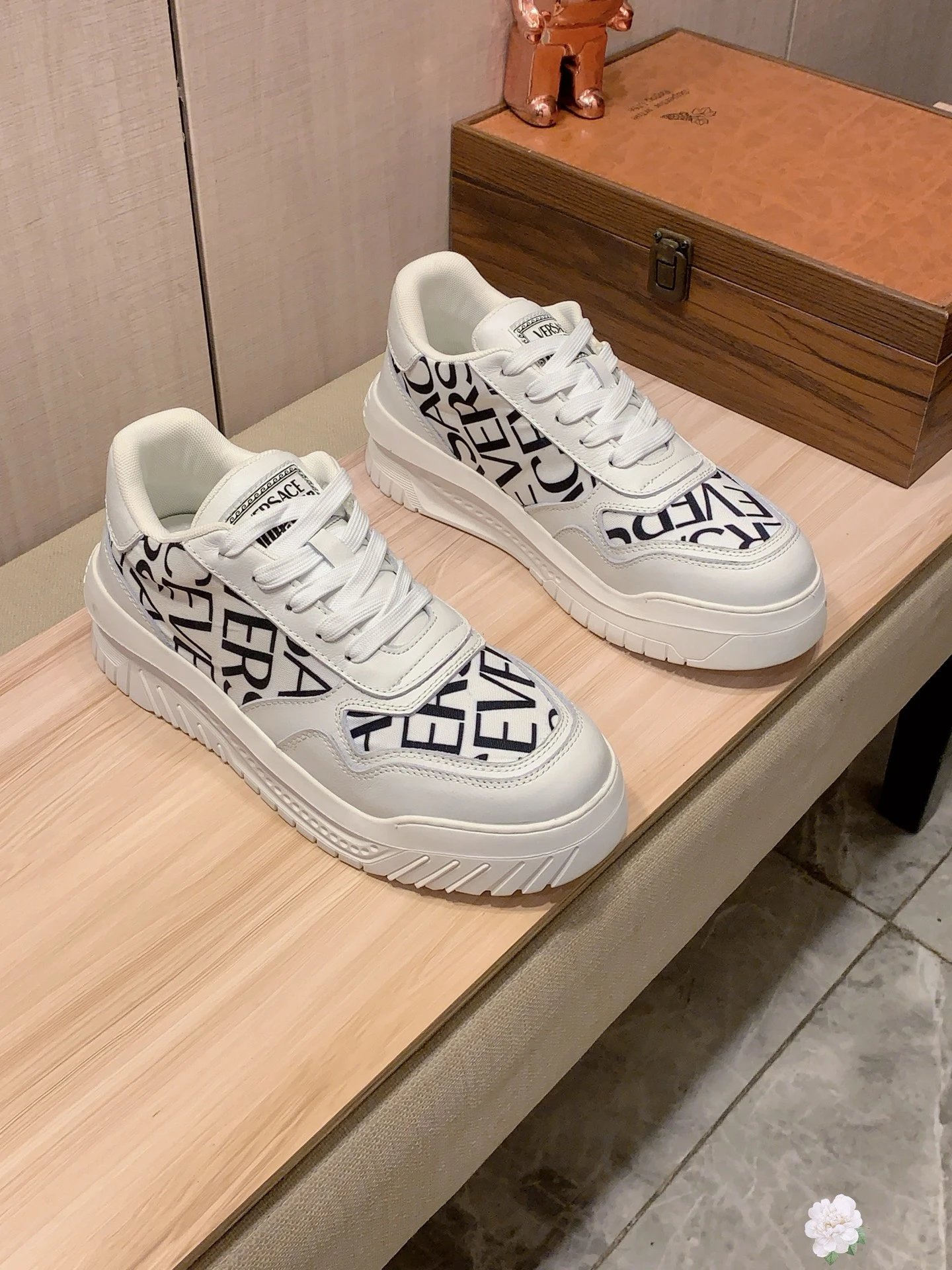 Chunky Leather Logo Sneakers Ivory White - Gallery Image 2 - Detailed View