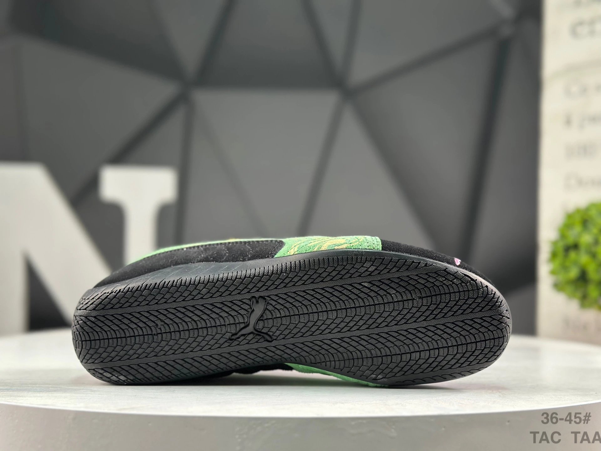 Puma Speed OG Sneakers Black Green - Gallery Image 8 - Detailed View