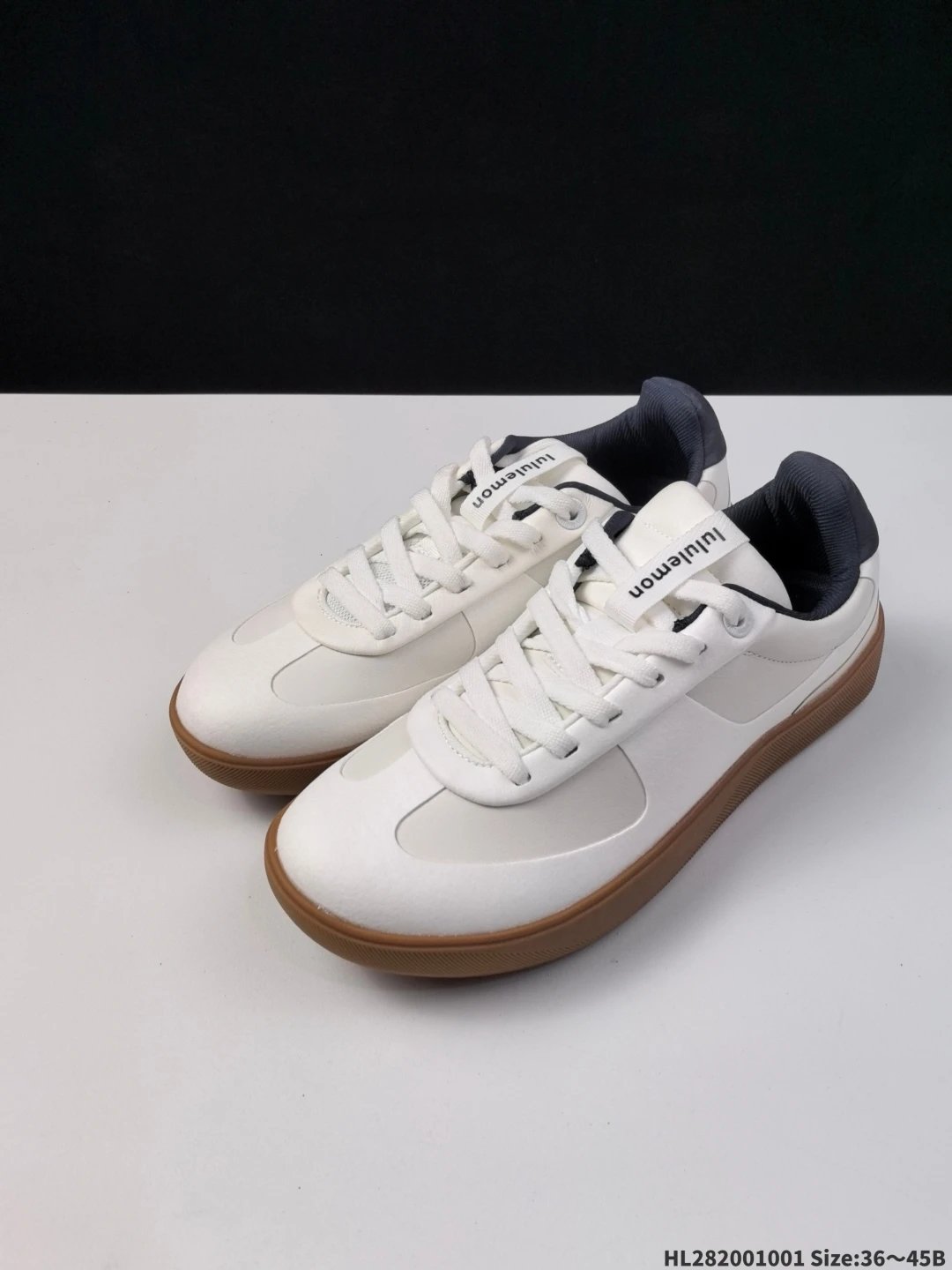 Lululemon Cityverse Low Sneakers White Black - Gallery Image 7 - Detailed View