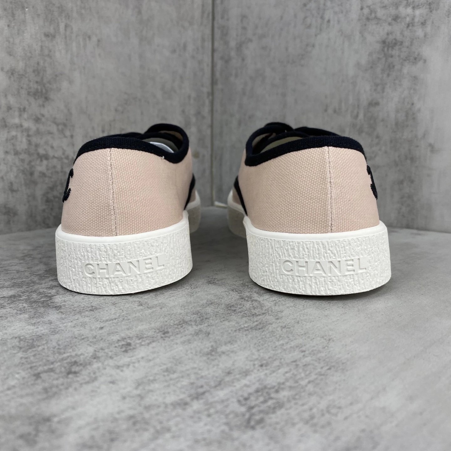 Vintage Canvas Low Top Sneakers with Ivory Blush Trim - Gallery Image 5 - Detailed View